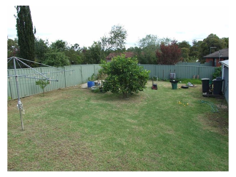 17 Dandar Road, Bega NSW 2550