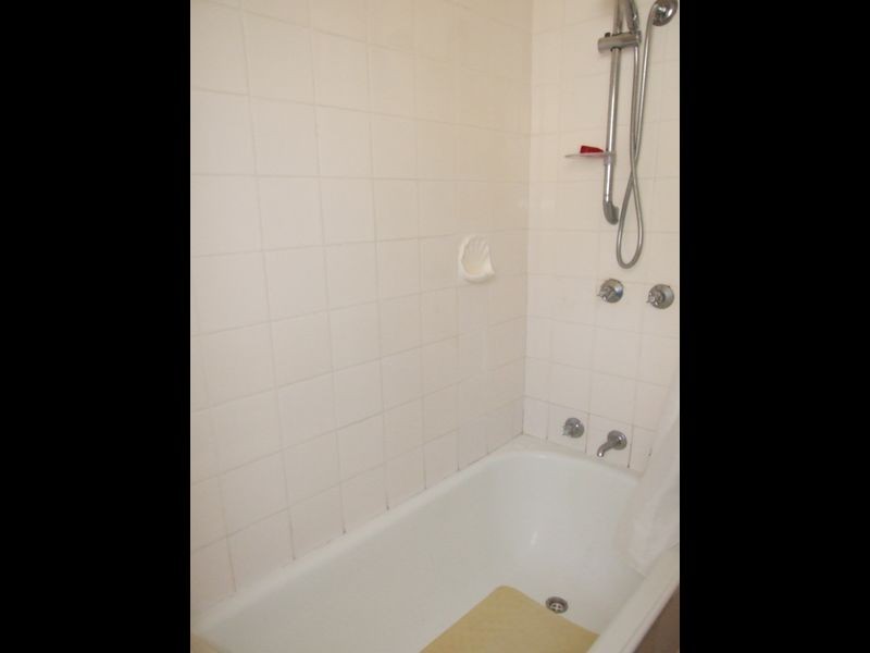 27 Girraween Crescent, Bega NSW 2550