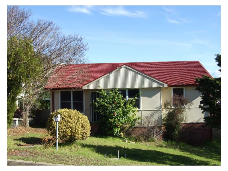 31 Glebe Avenue, Bega NSW 2550