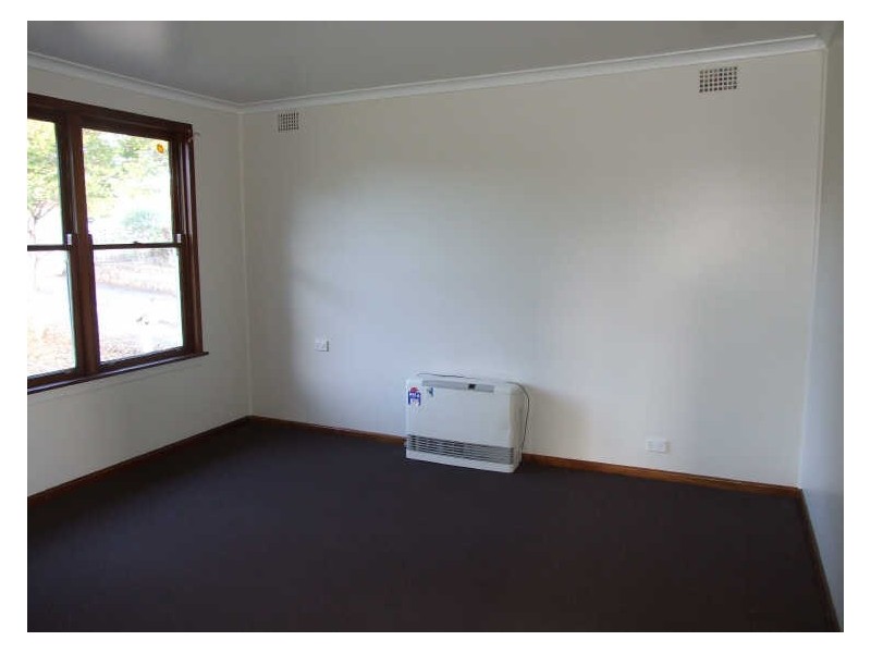 31 Glebe Avenue, Bega NSW 2550