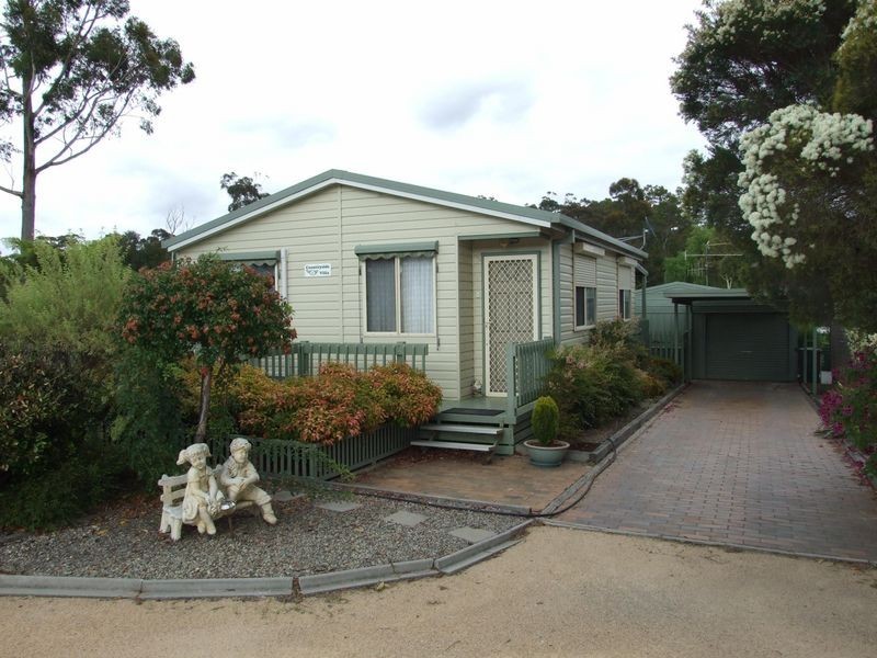 MH11 Countryside Caravan Park, Kalaru NSW 2550