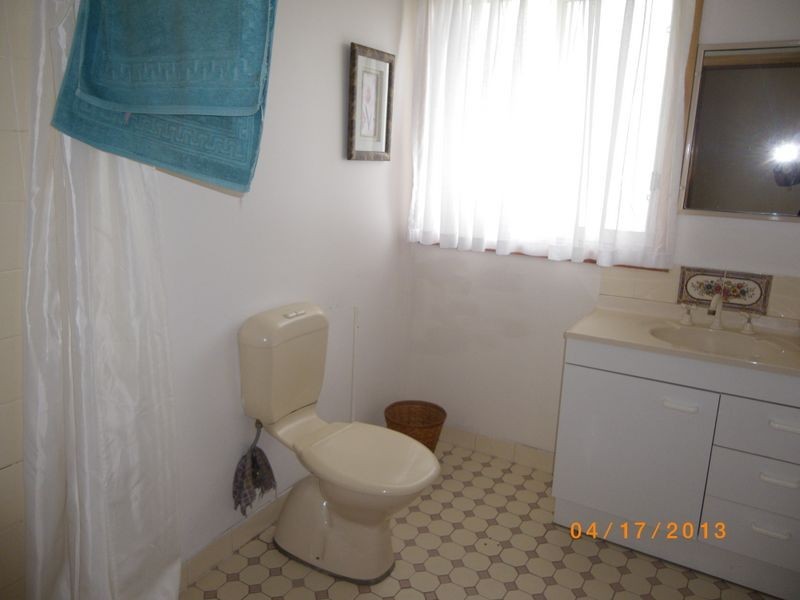 2/11 Banks Street, Cobargo NSW 2550