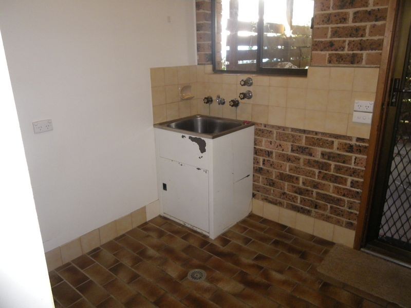 98 East Street, Bega NSW 2550