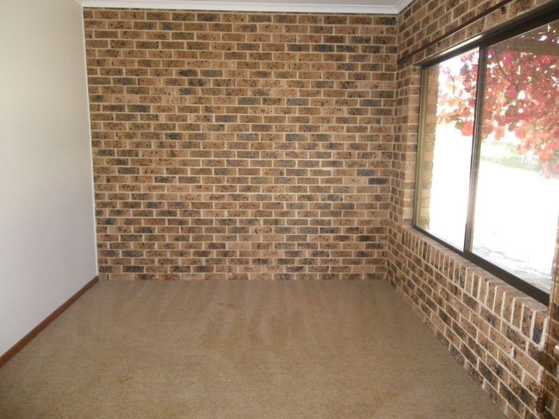 98 East Street, Bega NSW 2550