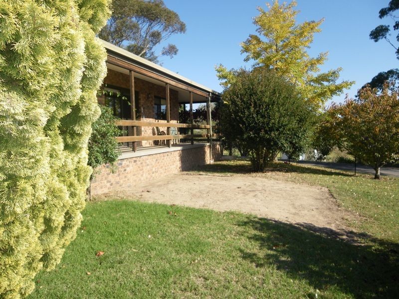 98 East Street, Bega NSW 2550