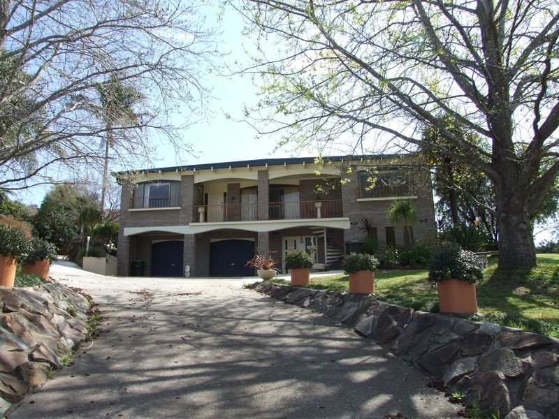 83 Rawlinson Street, Bega NSW 2550