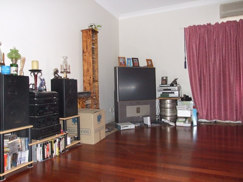 19 Fairview Street, Bega NSW 2550