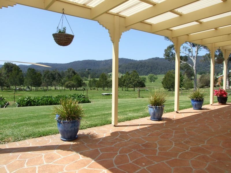 8 Cabarita Lane, Bega NSW 2550