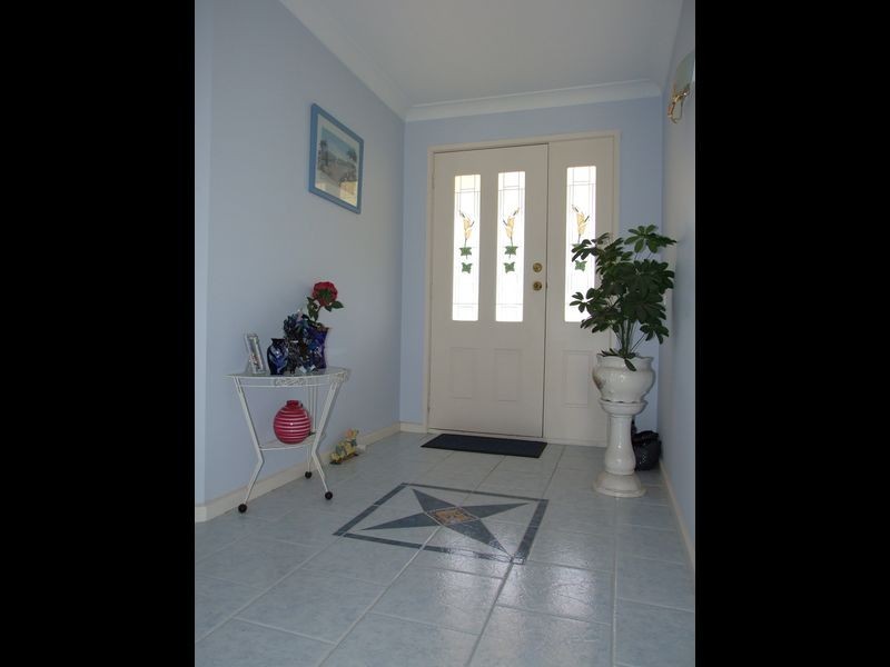 8 Cabarita Lane, Bega NSW 2550