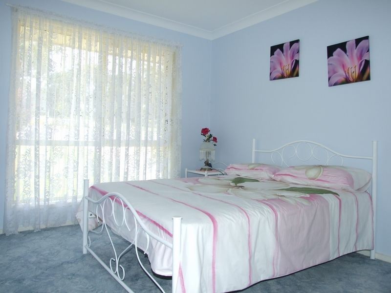 8 Cabarita Lane, Bega NSW 2550