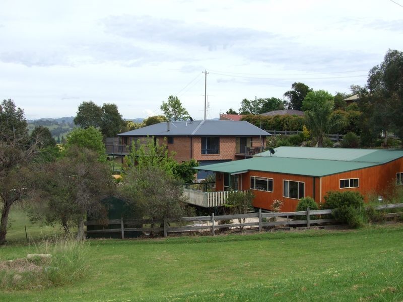 10 Redgum Close, Bega NSW 2550