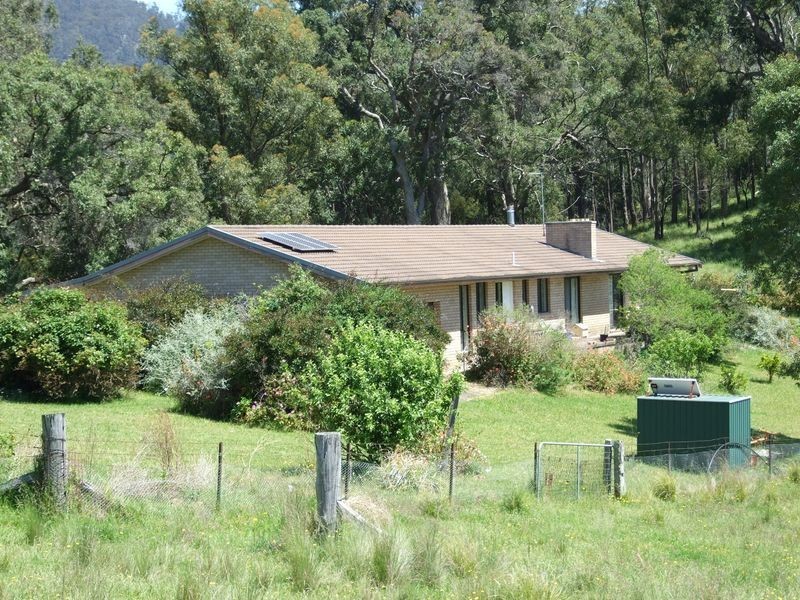 180 Quinlans Road, Cobargo NSW 2550