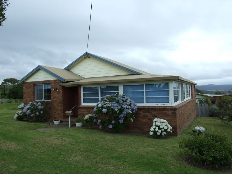 51 Bega Street, Tathra NSW 2550