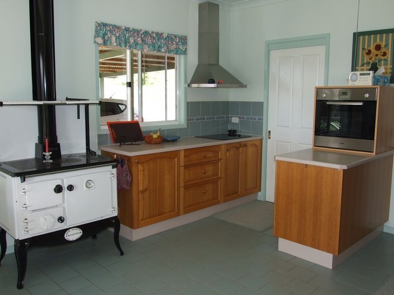 20 Northview Close, Bega NSW 2550