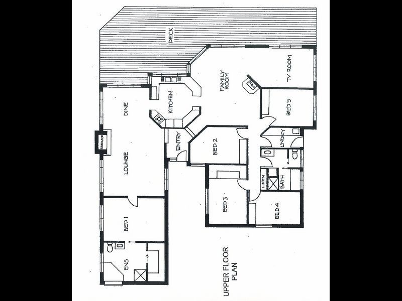 72 Gillcrest Drive, Bega NSW 2550