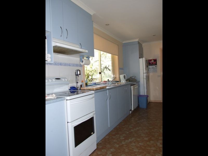 28 Strathmore Crescent, Kalaru NSW 2550