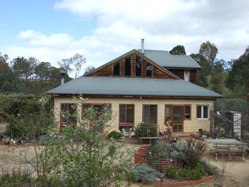 168 Mount Pleasant Road, Bega NSW 2550