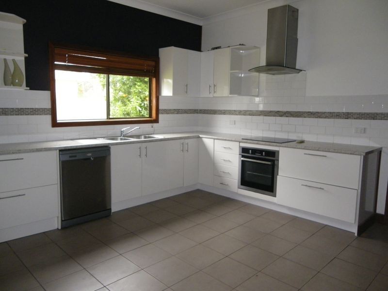 59 Fairview Street, Bega NSW 2550