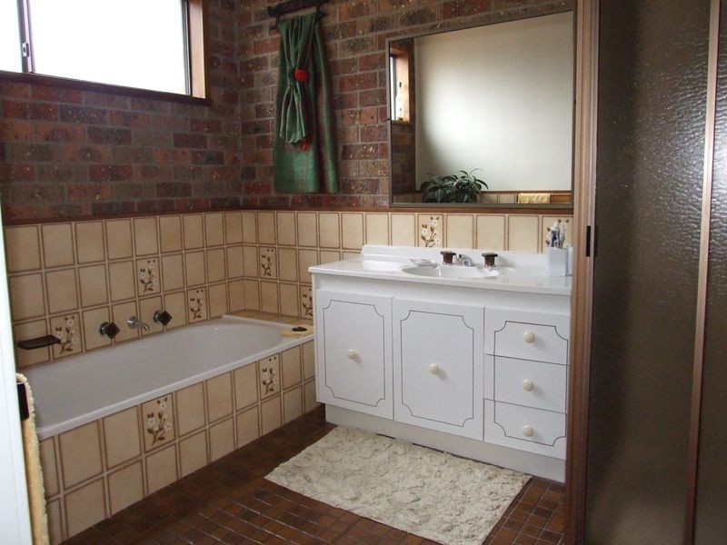 114 Murrays Flat Road, Bega NSW 2550