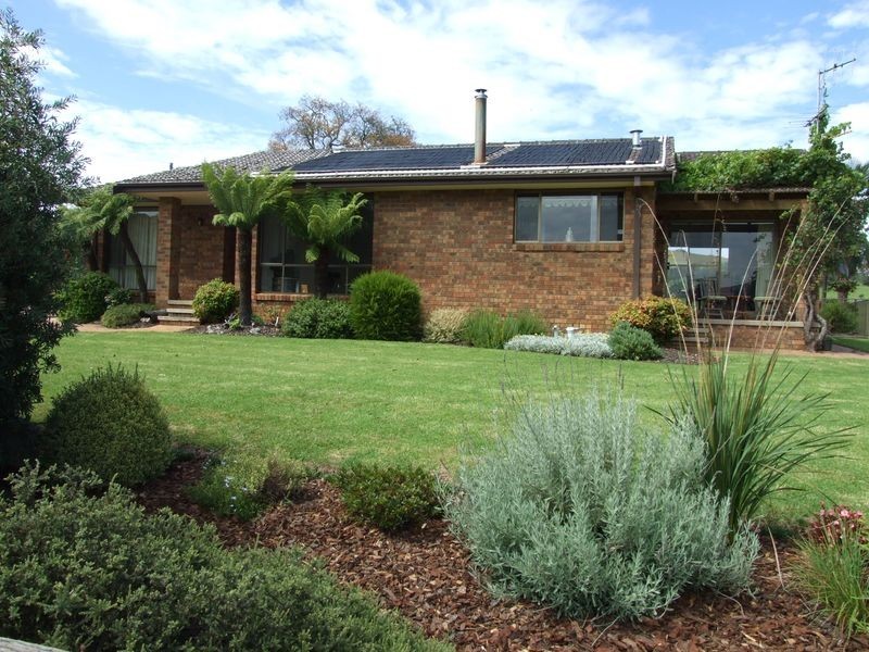 114 Murrays Flat Road, Bega NSW 2550