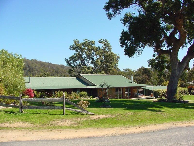 72 Mountview Close, Bega NSW 2550