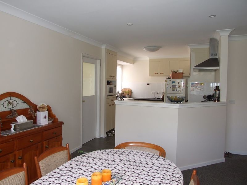28 Rawlinson Street, Bega NSW 2550
