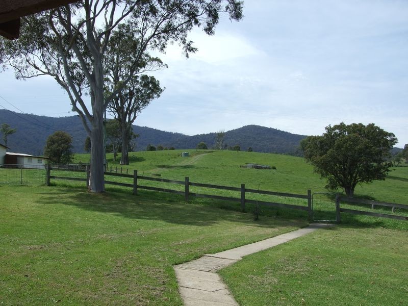 129 Glen Oaks Road, Brogo NSW 2550