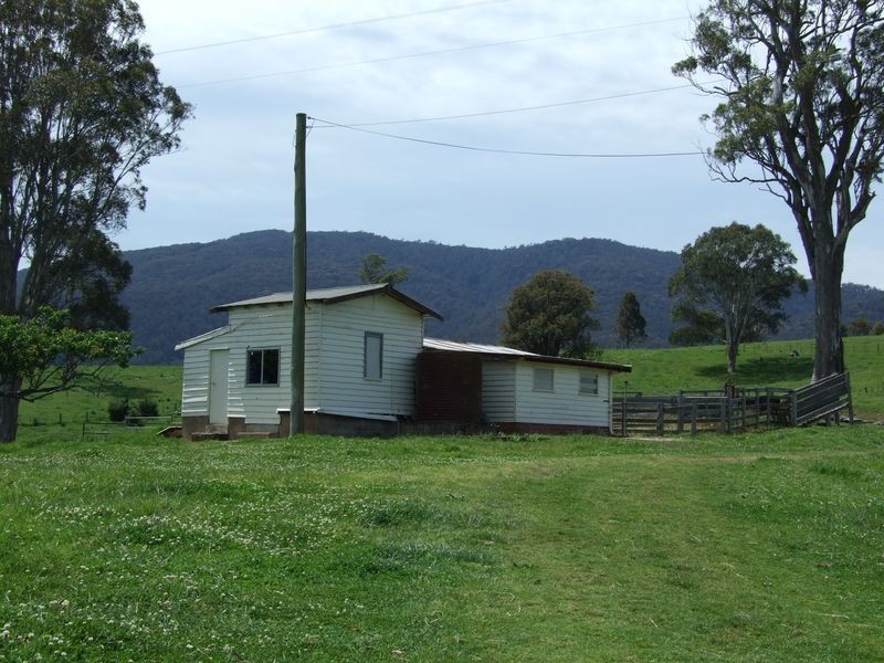 129 Glen Oaks Road, Brogo NSW 2550