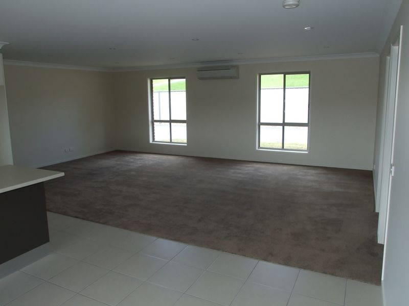 Unit 1 / 4 Thawa Close, Bega NSW 2550