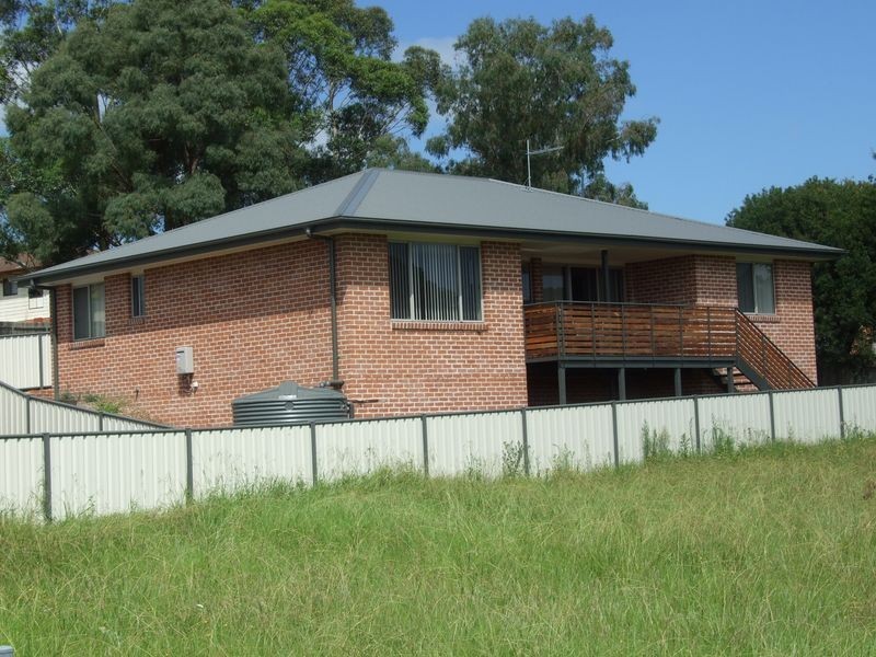 Unit 2 / 4 Thawa Close, Bega NSW 2550