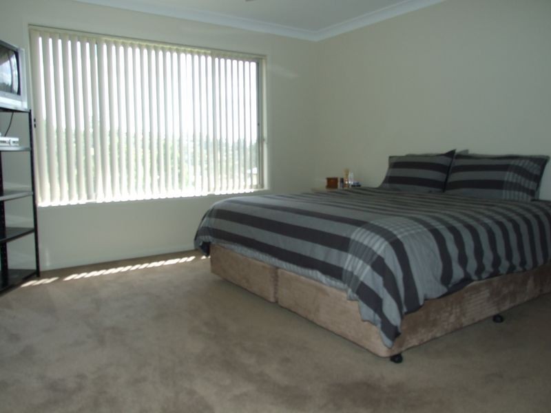 Unit 2 / 4 Thawa Close, Bega NSW 2550