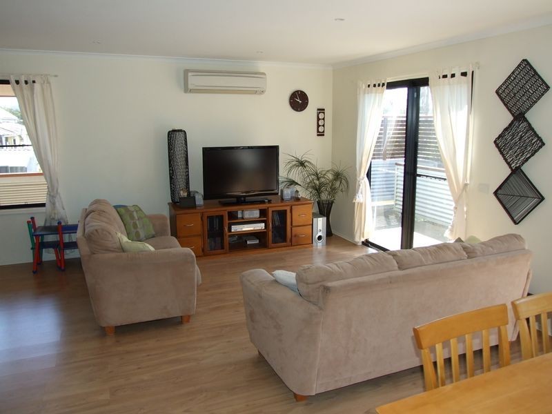 52 Valley Street, Bega NSW 2550