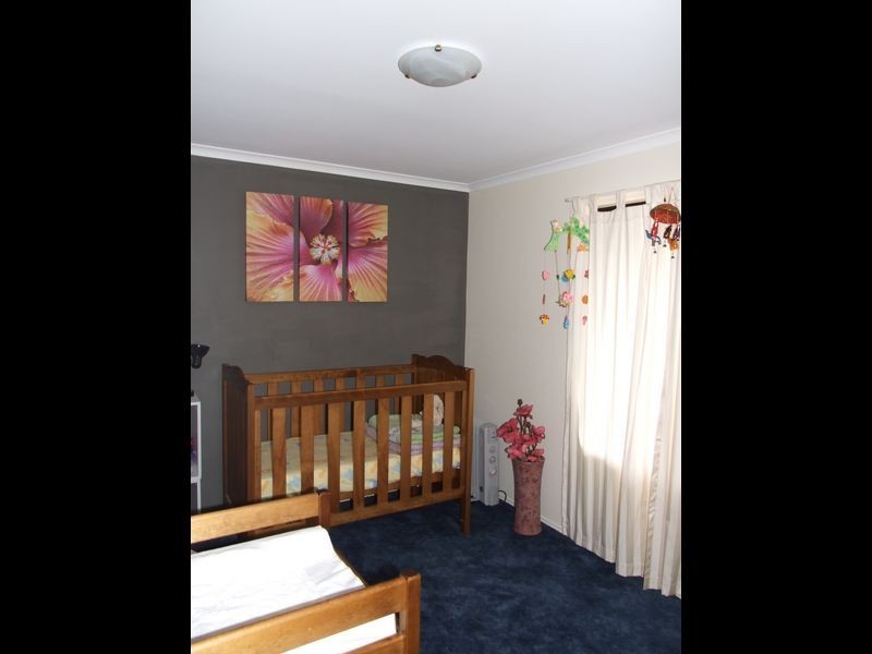 52 Valley Street, Bega NSW 2550