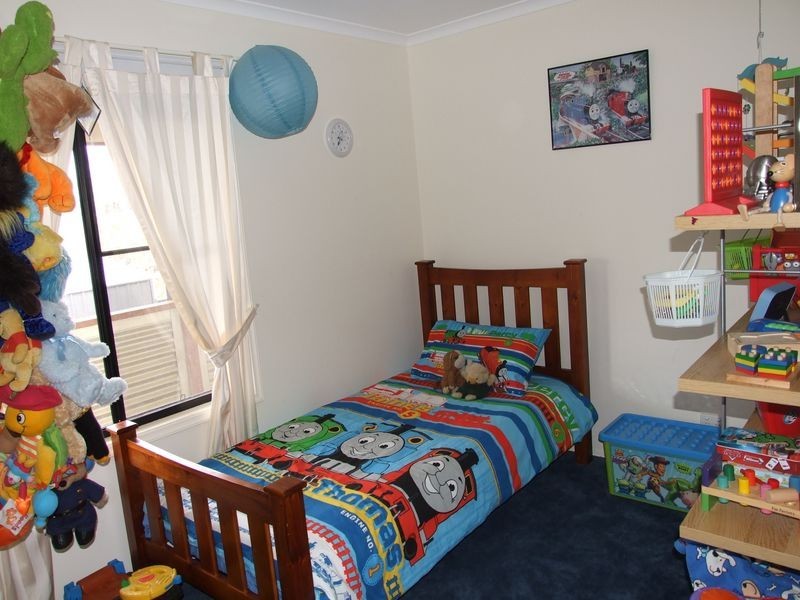 52 Valley Street, Bega NSW 2550