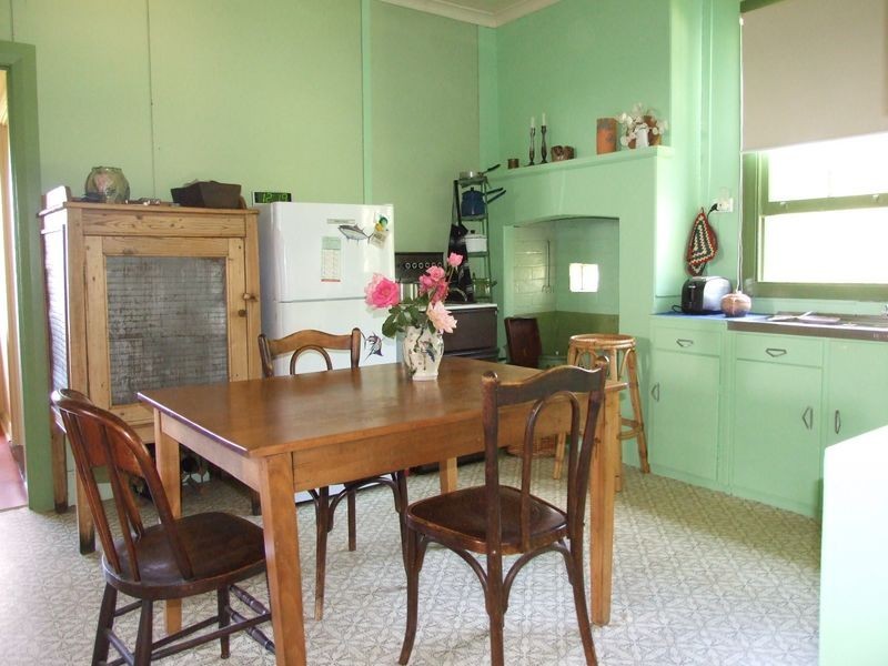 24 Belmore Street, Bega NSW 2550