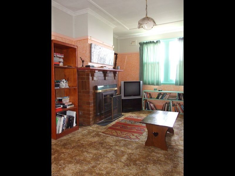 24 Belmore Street, Bega NSW 2550
