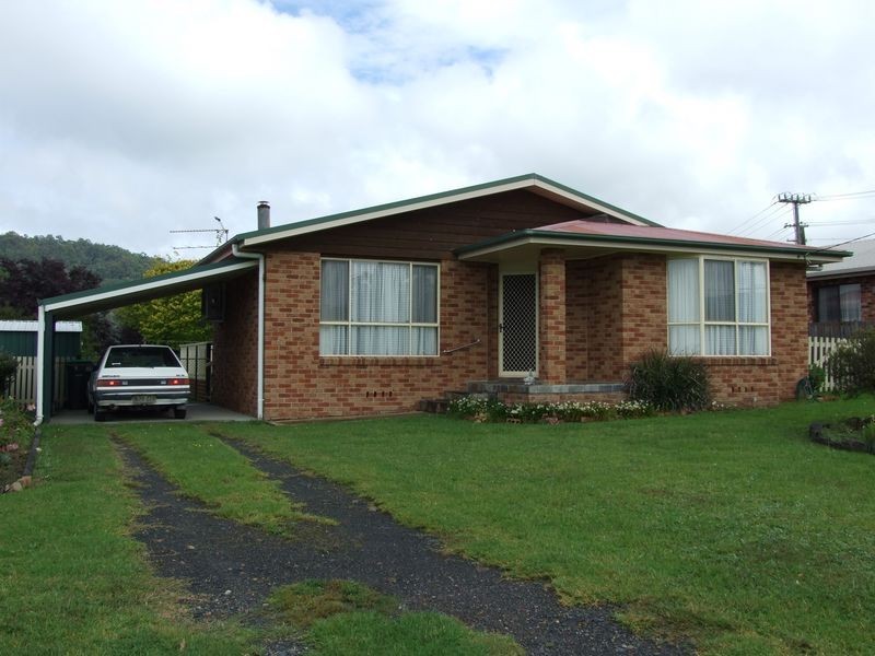 40 Avernus Street, Cobargo NSW 2550