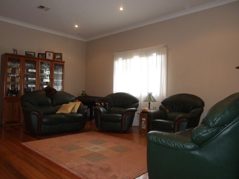 14 High Street, Bega NSW 2550