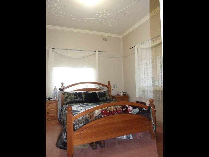 14 High Street, Bega NSW 2550