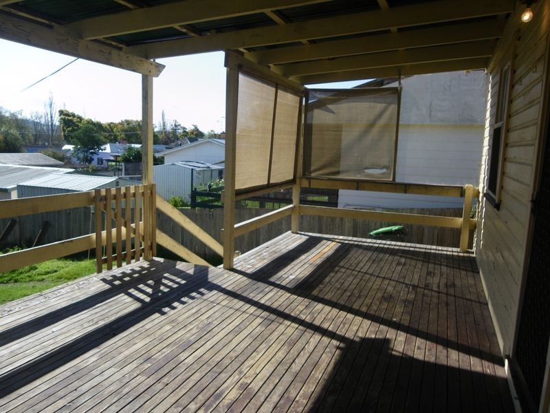 25 Parker Street, Bega NSW 2550