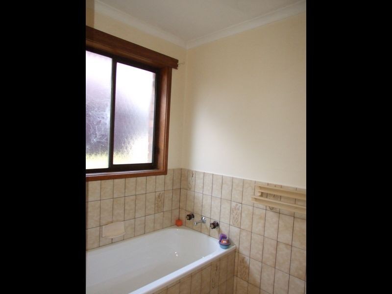 270 Auckland Street, Bega NSW 2550