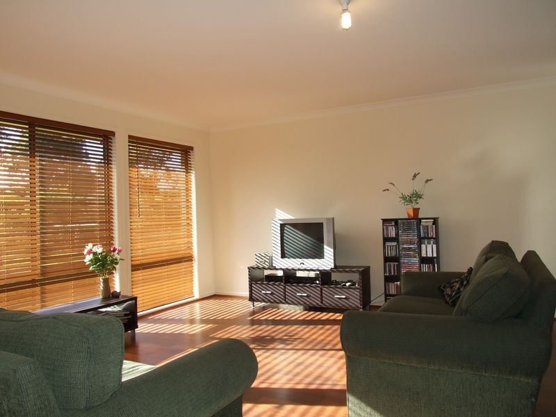 3 Denison Close, Bega NSW 2550
