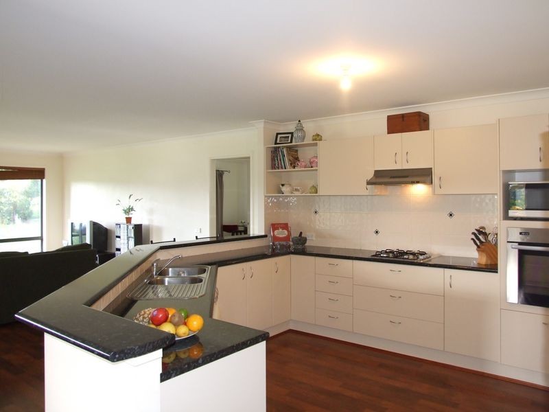 3 Denison Close, Bega NSW 2550