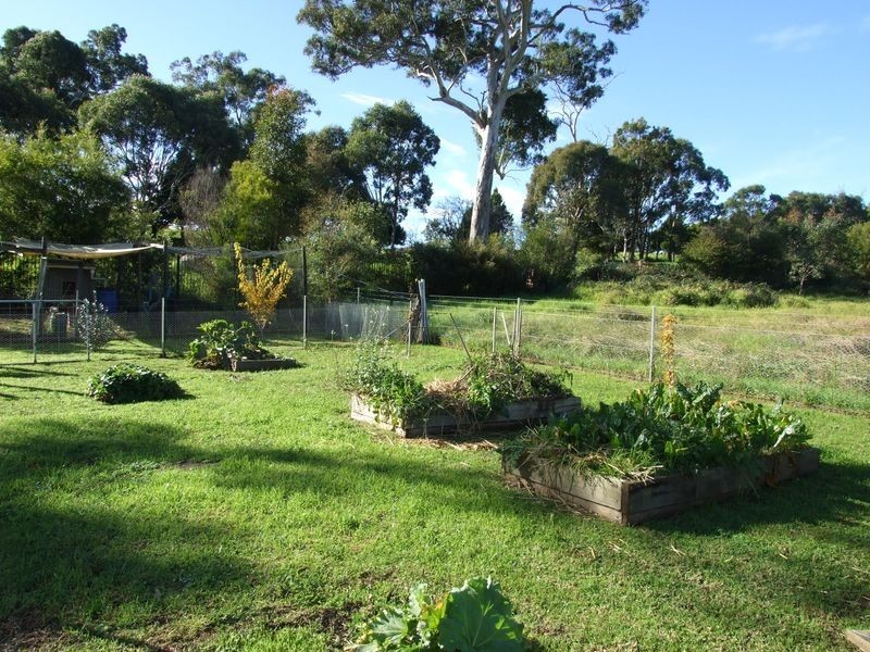 3 Denison Close, Bega NSW 2550