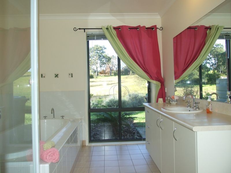 3 Denison Close, Bega NSW 2550