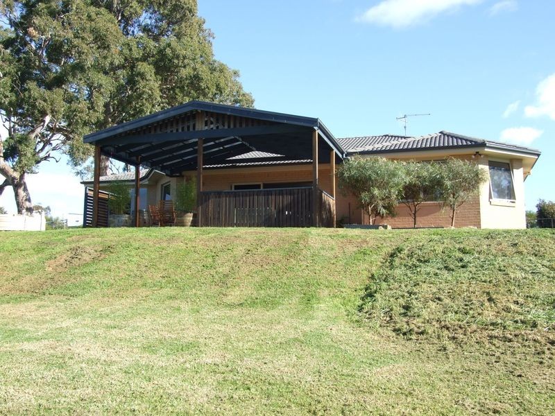 9 Bridle Place, Bega NSW 2550