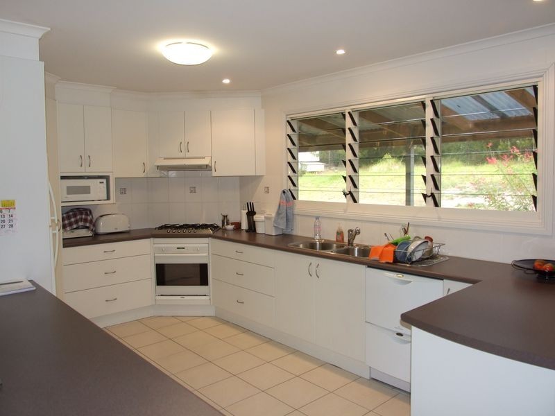 40 Lake Cohen Drive, Kalaru NSW 2550