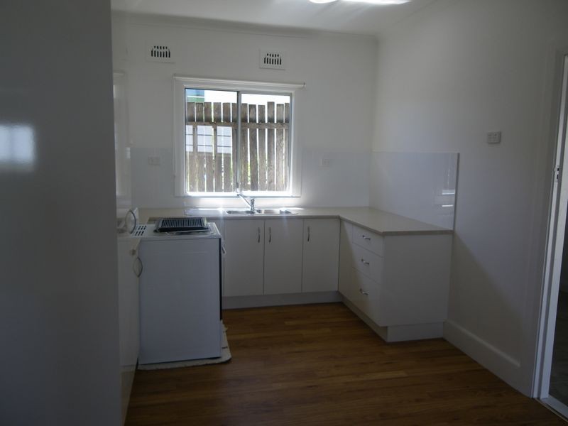 86 Upper Street, Bega NSW 2550
