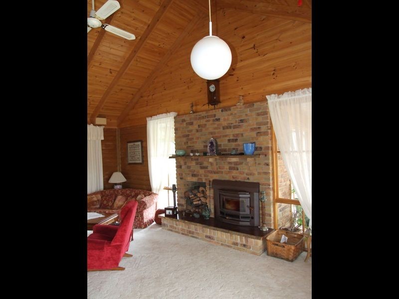 147 Slaters Lane, Tantawangalo NSW 2550