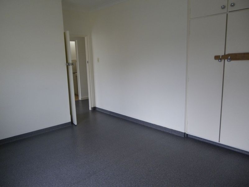 Upstairs/192 Carp Street, Bega NSW 2550